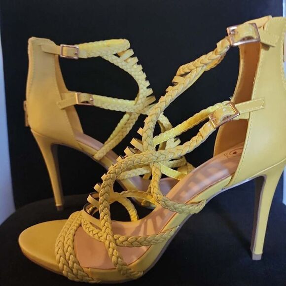 Delicious Sandals  - Picture 2 of 6